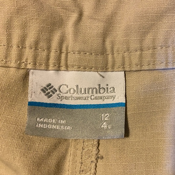 Columbia Shorts - Picture 3 of 4